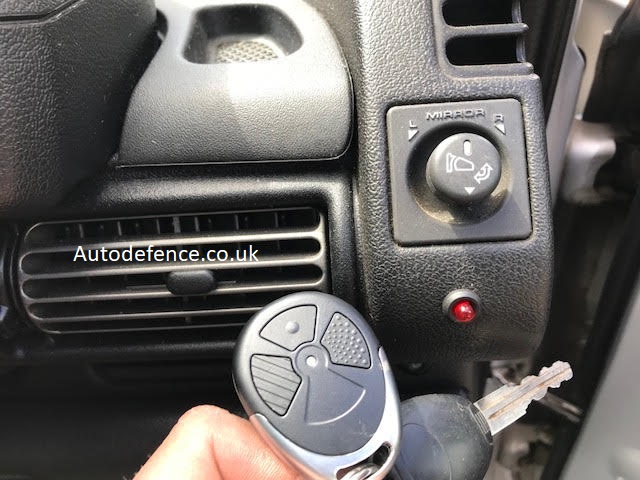 Land Rover Freelander 2 Alarm Fitting